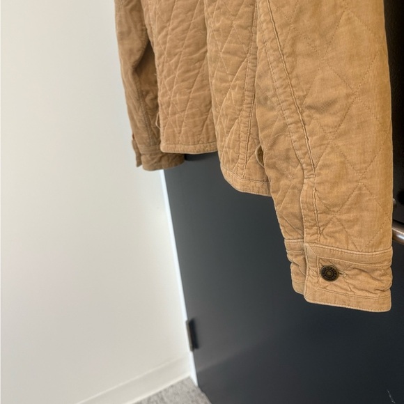 Eddie Bauer L quilted corduroy barn coat in EUC - Picture 7 of 16